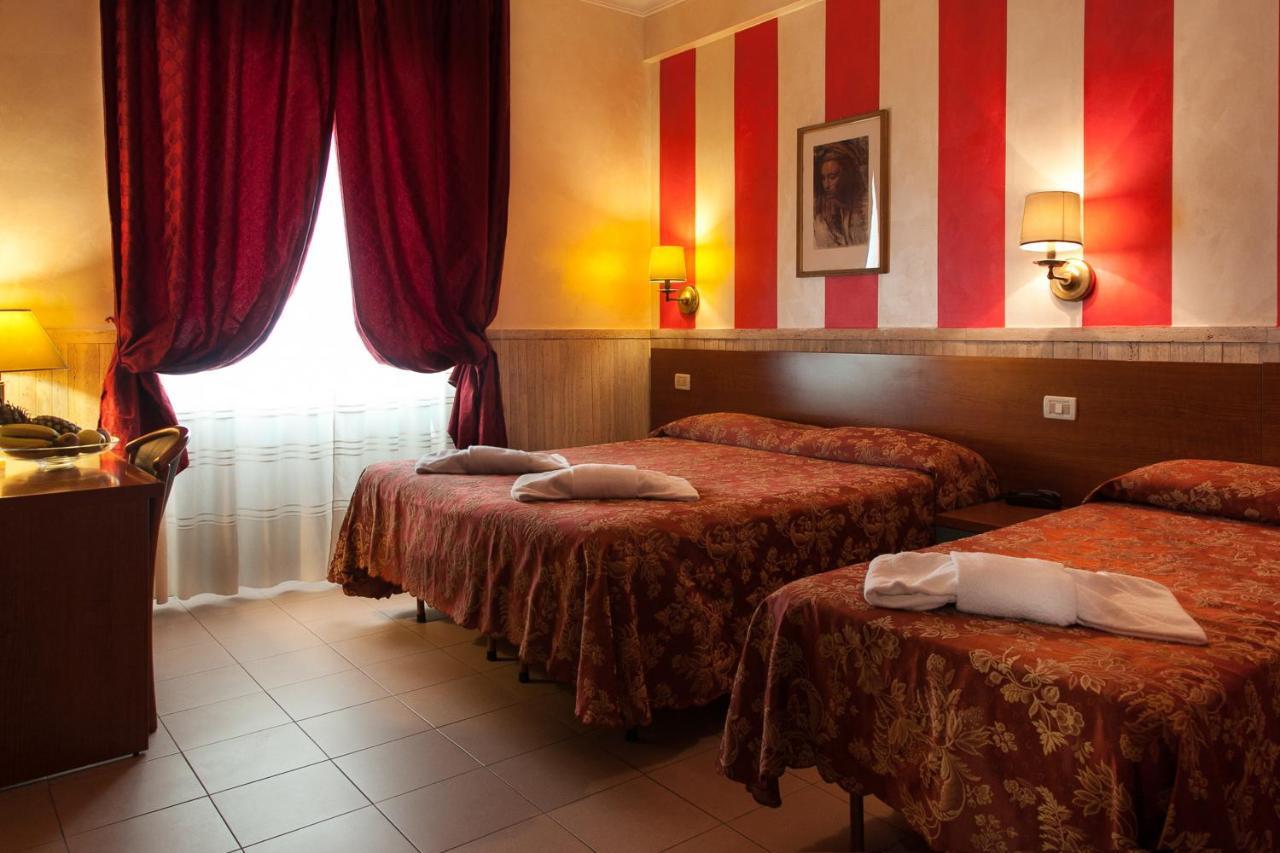 Hotel Pyramid Rom Zimmer foto